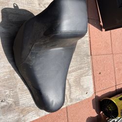 2023 Lowrider S Stock Seat 