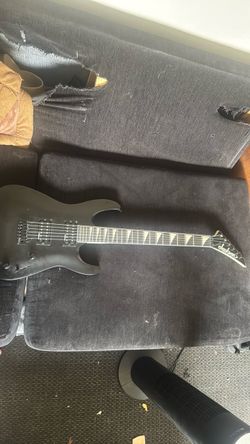 Electric Guitar (jackson dinky with arch)