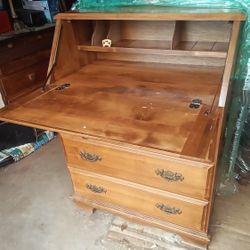 Secretary Desk/Dresser 