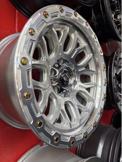 Fuel Surge in Gloss Silver w Machined Face / ask for sizes ‼️