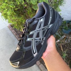 Asics Gel-1130 Black Pure Silver Size 11M 9M