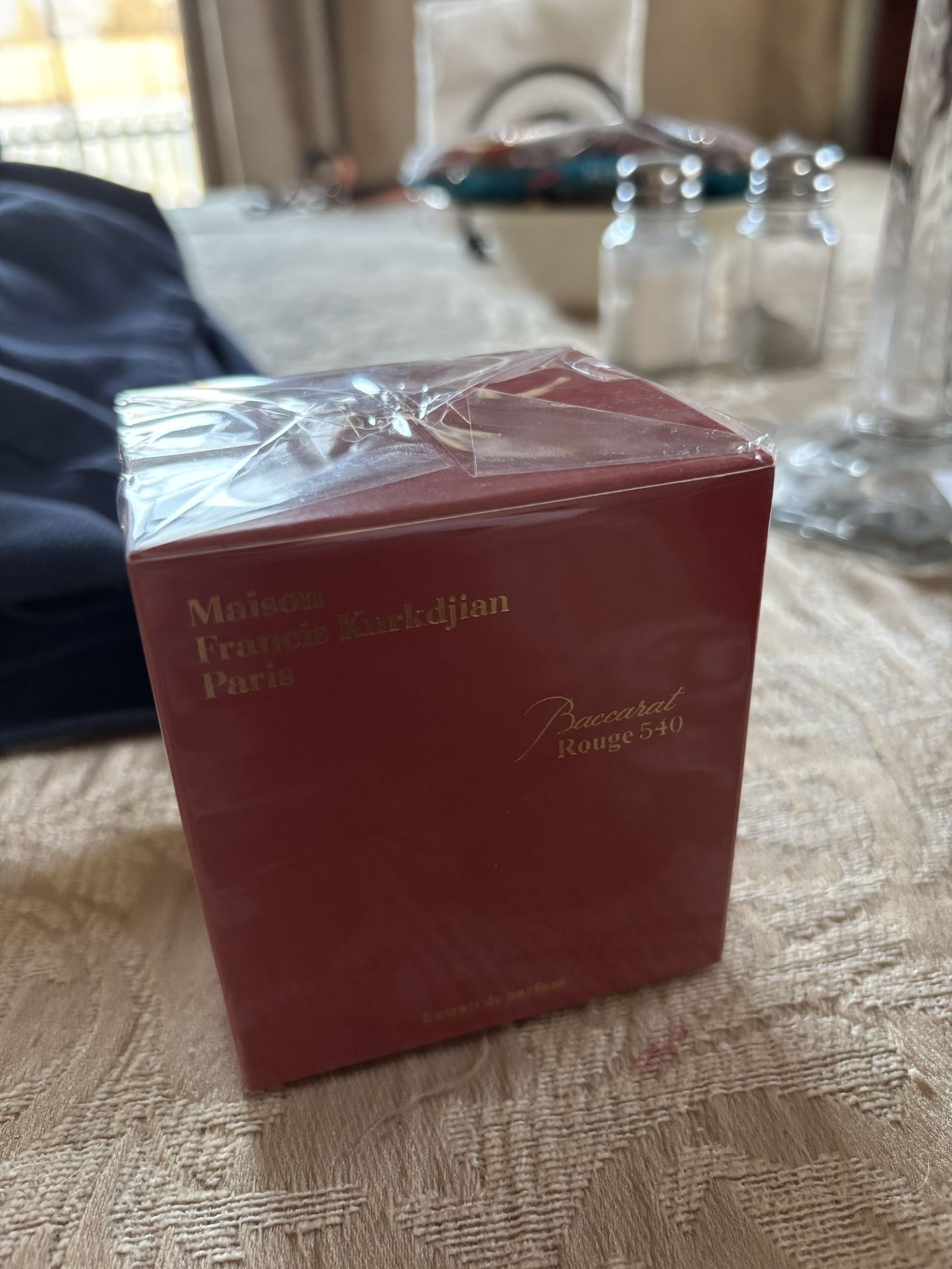 Baccarat rouge 540 perfume 2.4lf.oz. 70ml