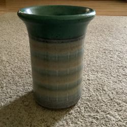Large Pottery Vase Or Crock 8” Tall And 6” Wide