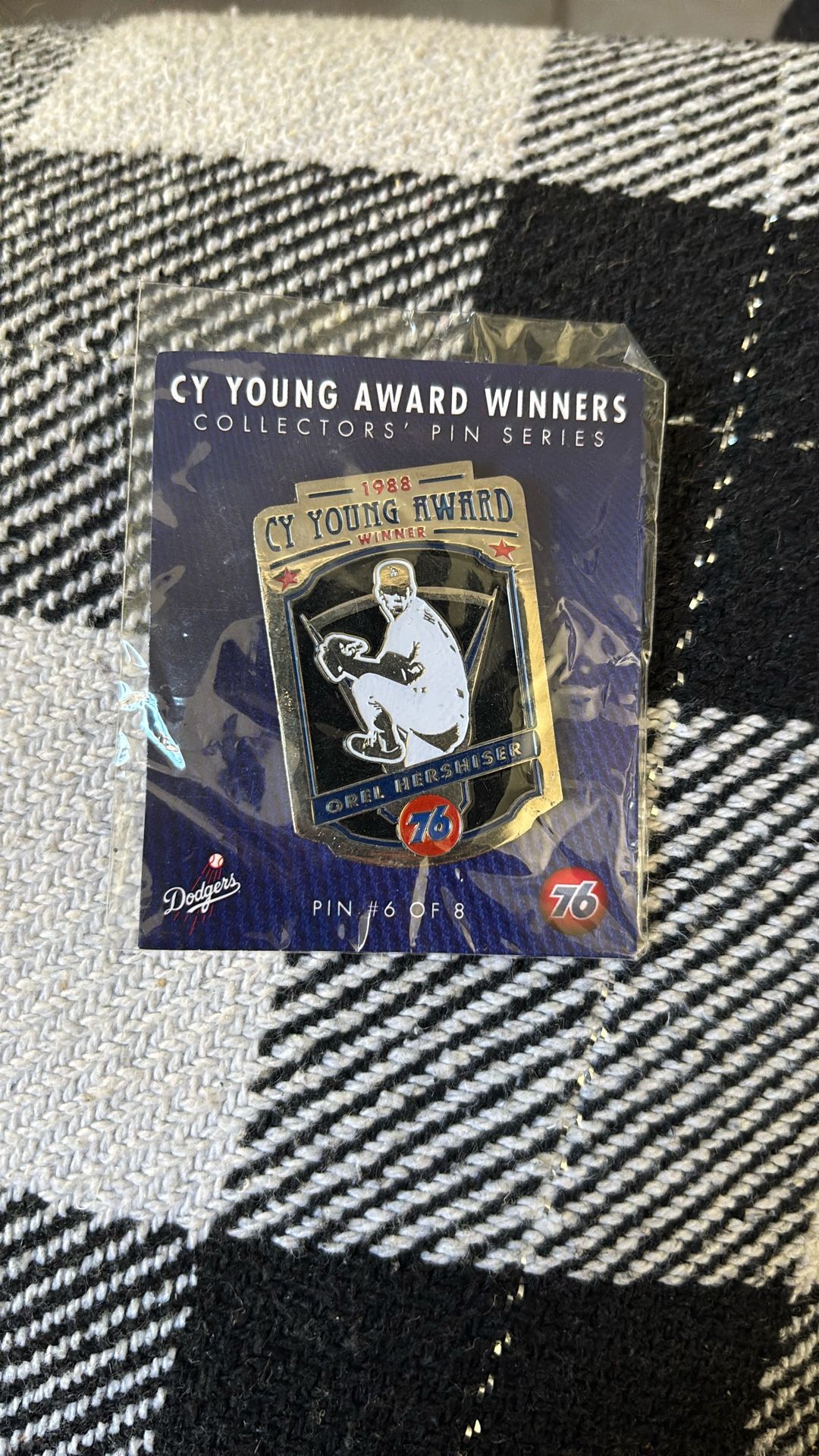 Dodgers CY Young Award Pin 2015