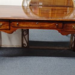 : Queen Anne Statton Mahogany Executive Desk