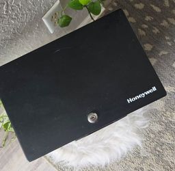 Honeywell Fire resistant steel security box