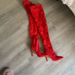 Women’s Red Thigh High Boots Size 7 Fashion Nova 