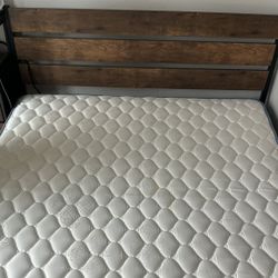 Queen mattress/Foam topper And bed frame 