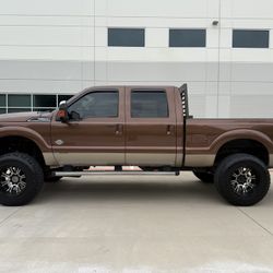 2011 Ford Super Duty F-250 Crew Cab King Ranch 4X4 