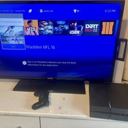 PlayStation 4 and controller