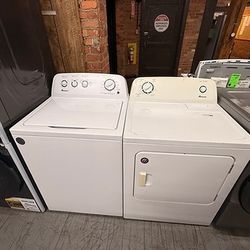 Amana White Electric Washer/Dryer Set - 18486