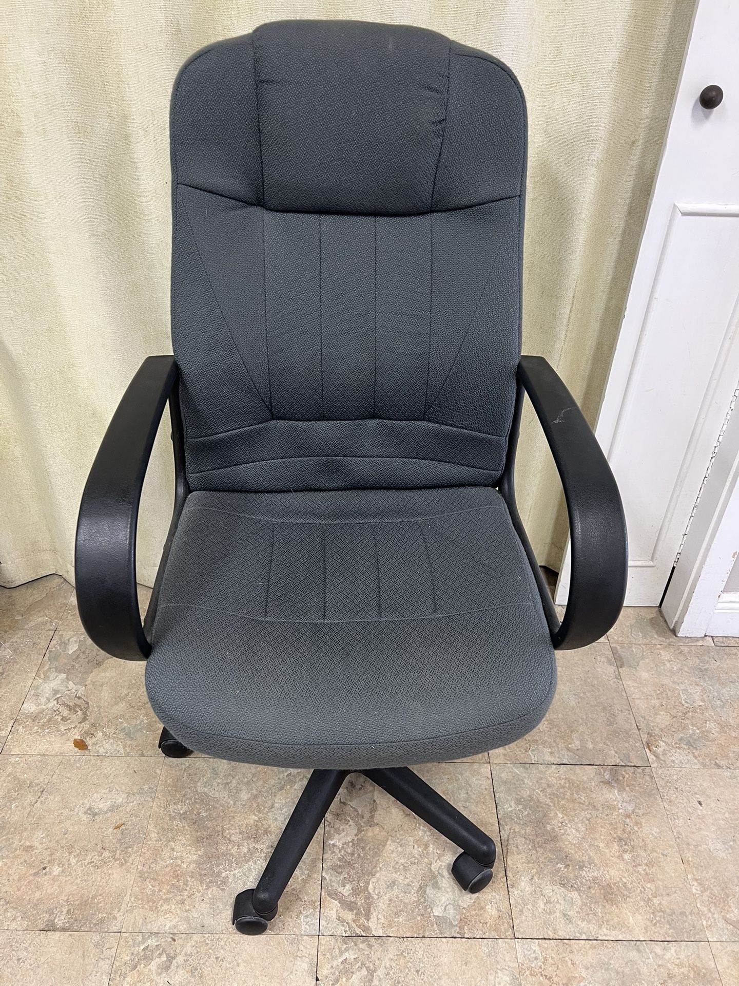 Dark Gray Office Chair