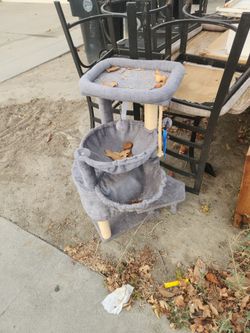 Free cat tree