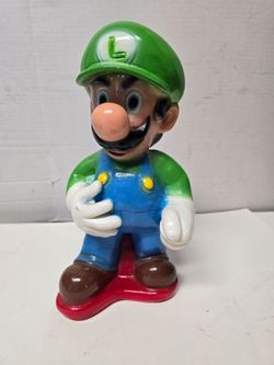 Lugi piggyback  super mario bros