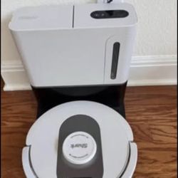 Shark AI Ultra Voice Control Robot Vacuum with Matrix Clean Navigation, Home Mapping, 60-Day Capacity 