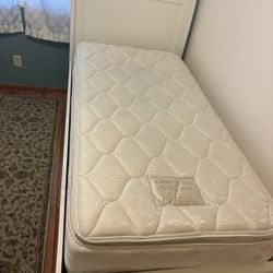 Twin Beds With Mattress In Menifee 