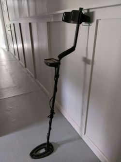 Metal.   Detector