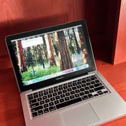 Apple Macbook Pro 13” 256GB SSD 8GB RAM i5 Processor MacOS 15.1 Sequoia $140