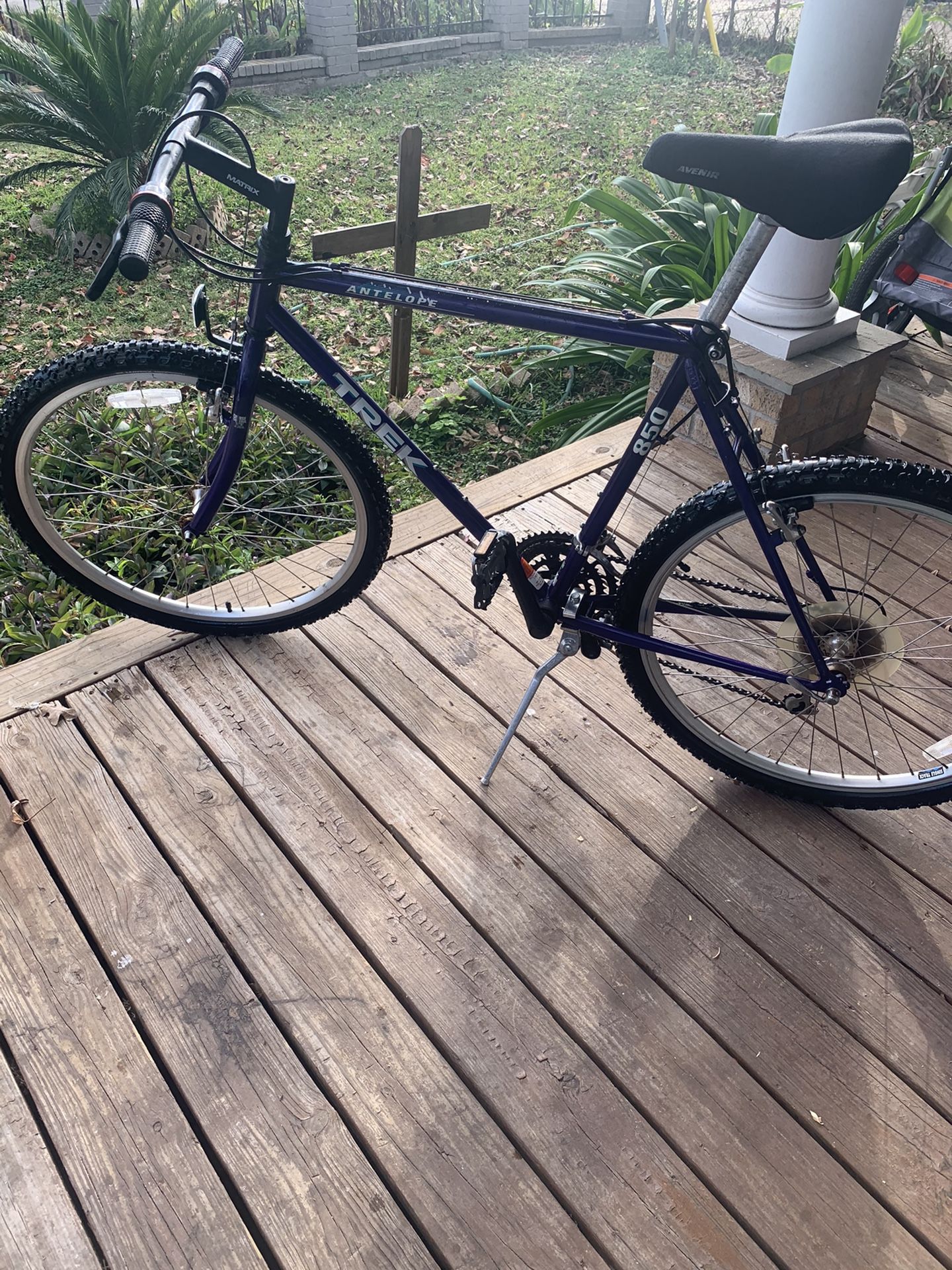 trek antelope 850 price