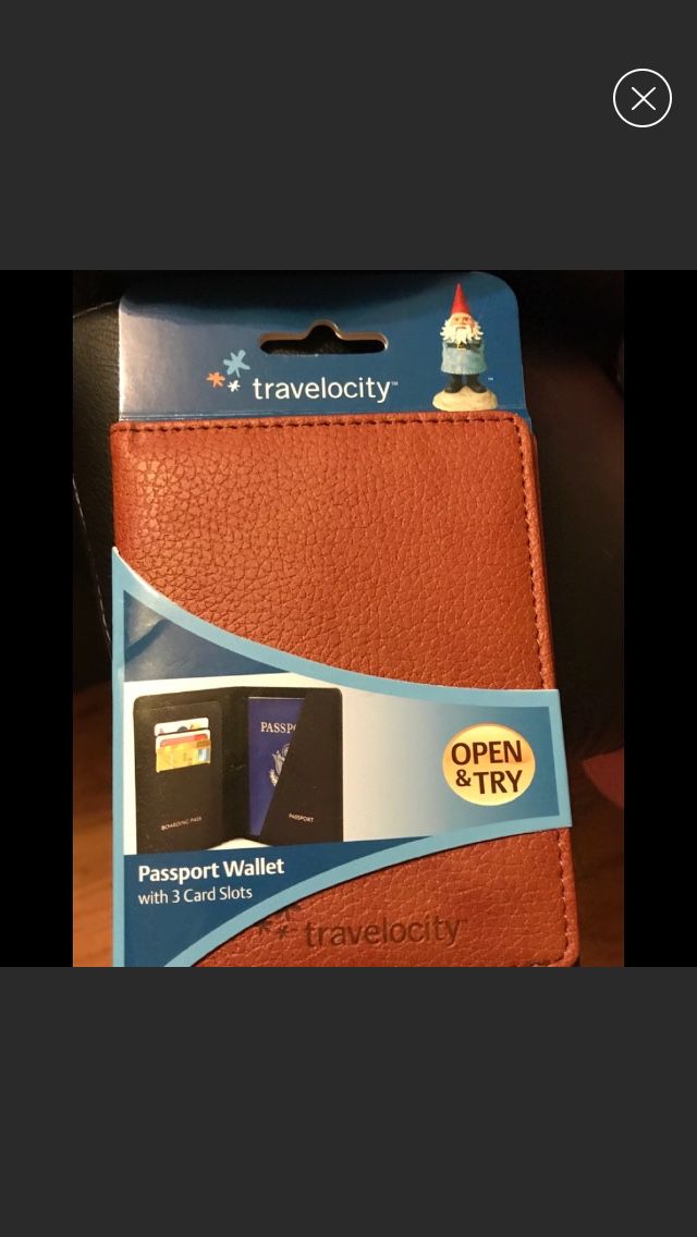 Travelocity Passport Wallet