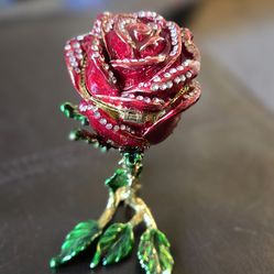 Bejeweled Rose trinket box