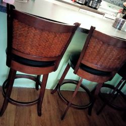 Bar Stools 