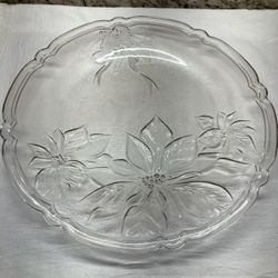  Vintage 13” Gibson Holiday Time Poinsettia Pattern, Clear Glass Round Serving Platter With Embossed Poinsettia Flowers, And Scalloped Rim 