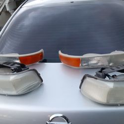 Chevy Tahoe  Front Lights 