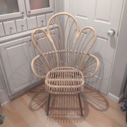 Avocet Rattan Fan chair