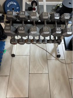 Dumbbells weights 5-60lbs plus rack 460lbs total