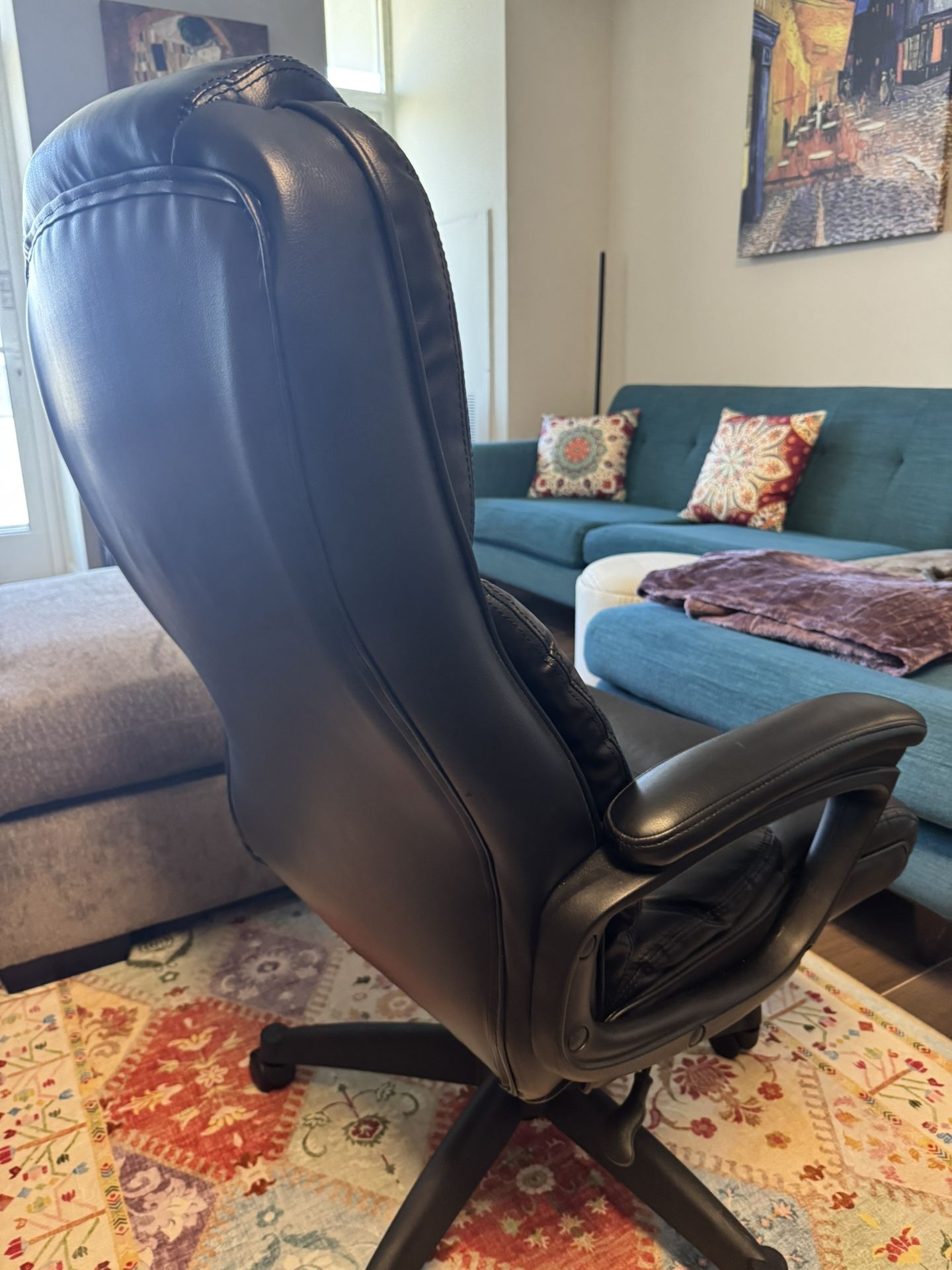 Realspace Fennington High-Back Executive Chair - Bonded Leather, Black, Swivel & Tilt