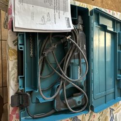 Makita Combination Hammer 