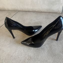 Calvin Klein Black Patented Heels/pumps