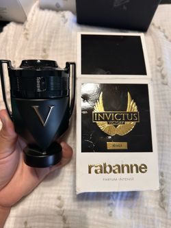 INVICTUA ABSOLU PACO RABANNE
