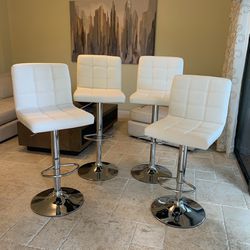 New White Barstools , Chairs Assembled - Modern Design with Faux Leather & Chrome Metal Base - Adjustable Swivel B ar sto ol Chair