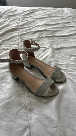 Girls silver shoes