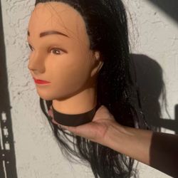 Beauty Salon Mannequin 