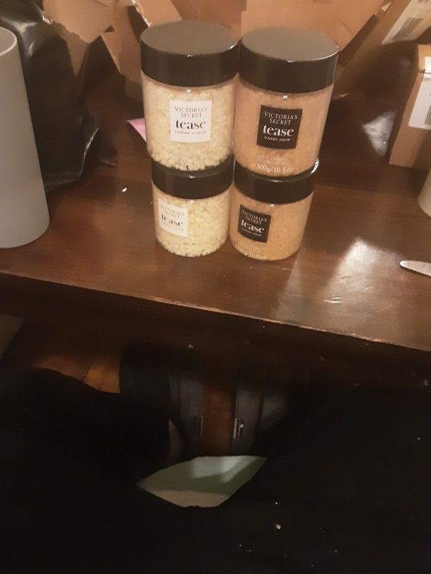 Brand New Victoria Secret BATH Crystals 