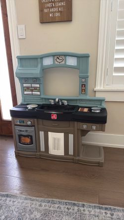 Kids play kitchen