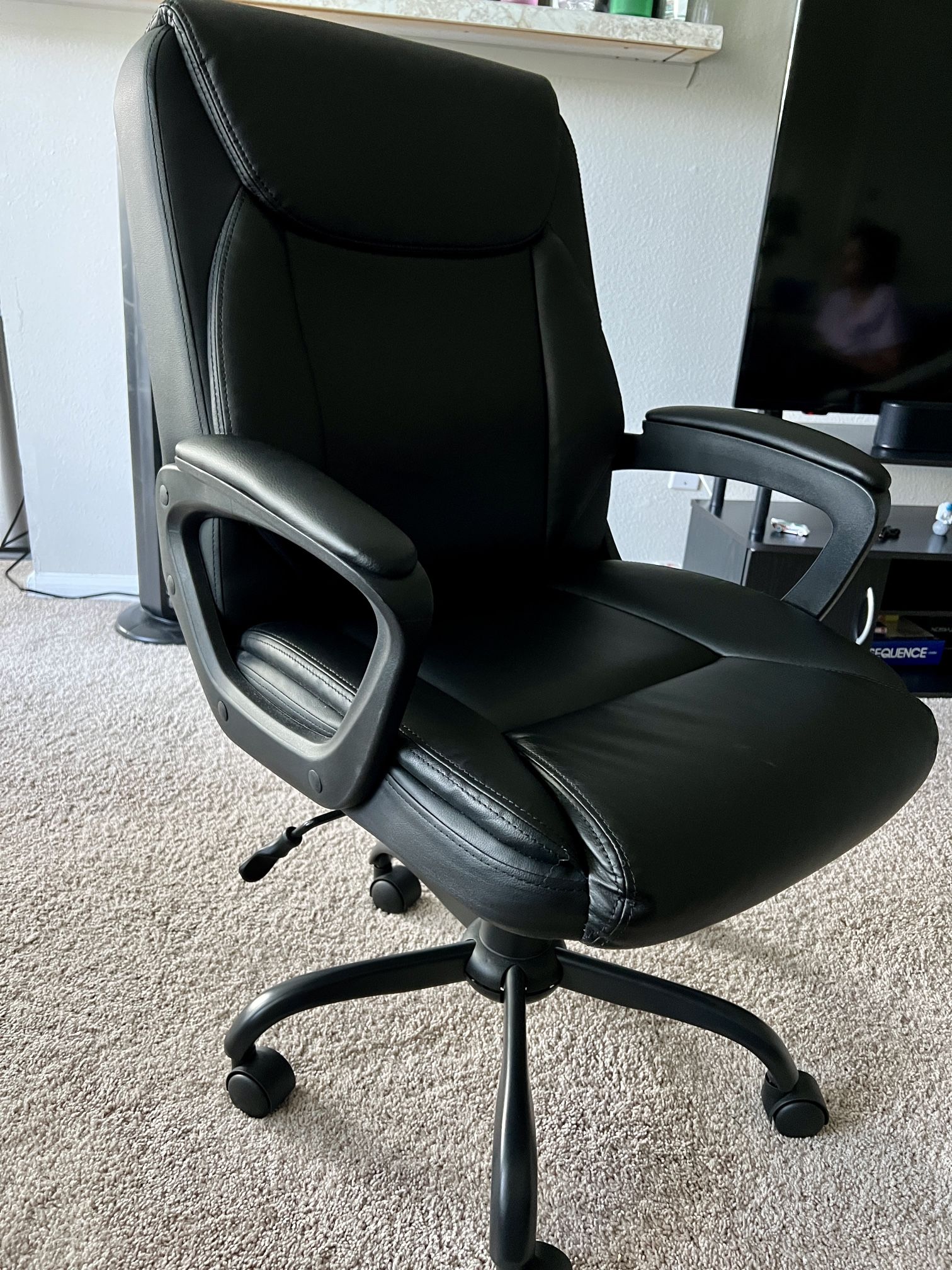 Ergonomic Office Chair - Excellent Condition | Move-out Sale