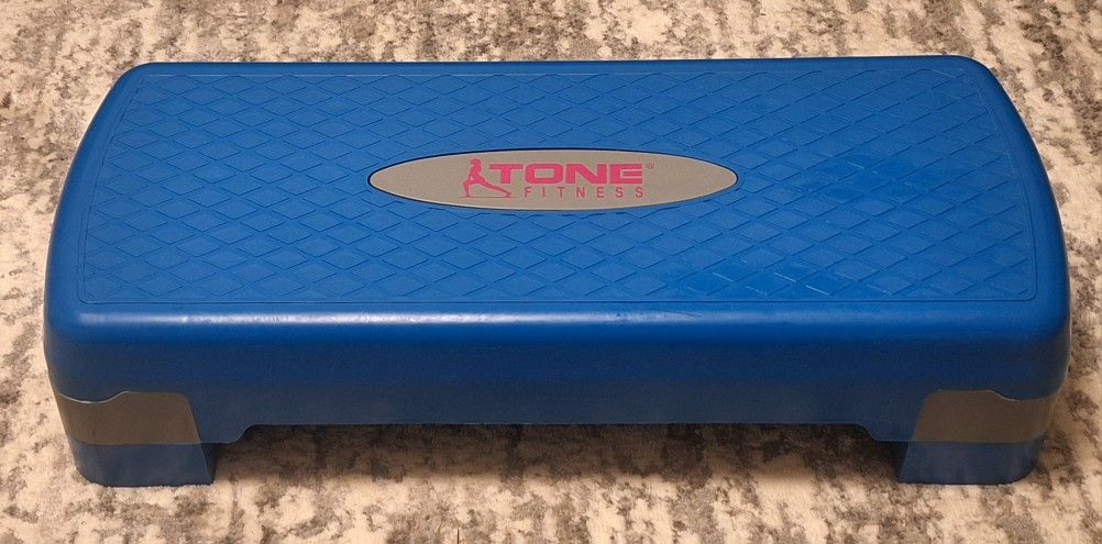 TONE FITNESS AEROBIC STEP PLATFORM - BLUE