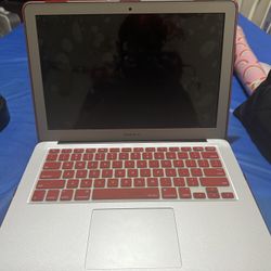 Apple MacBook Air 13inch laptop 