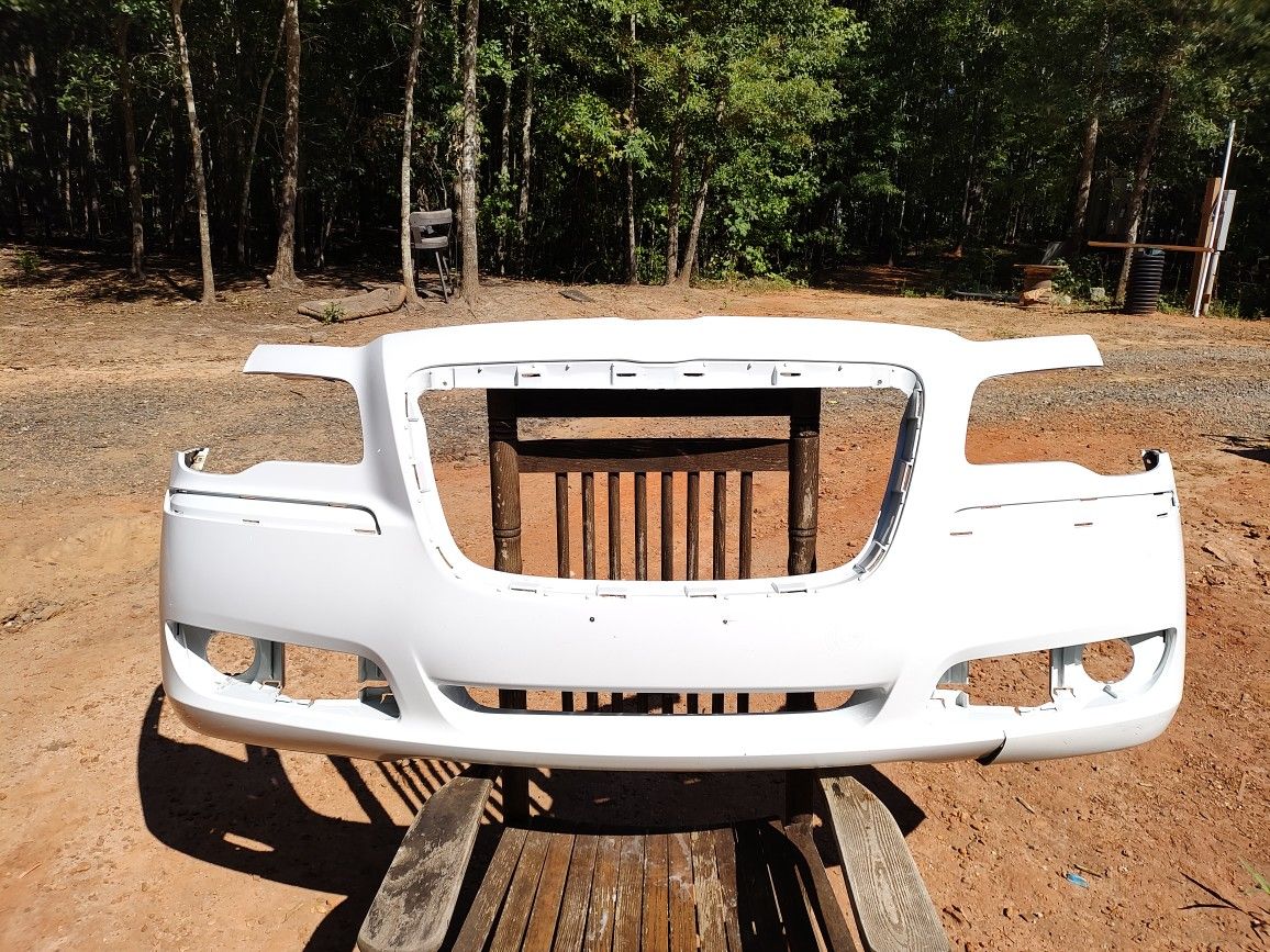Front Bumper For A Chrysler 300 2011 To 2014 OEM Part