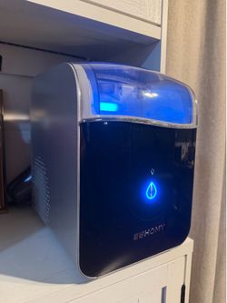 Nugget ice maker