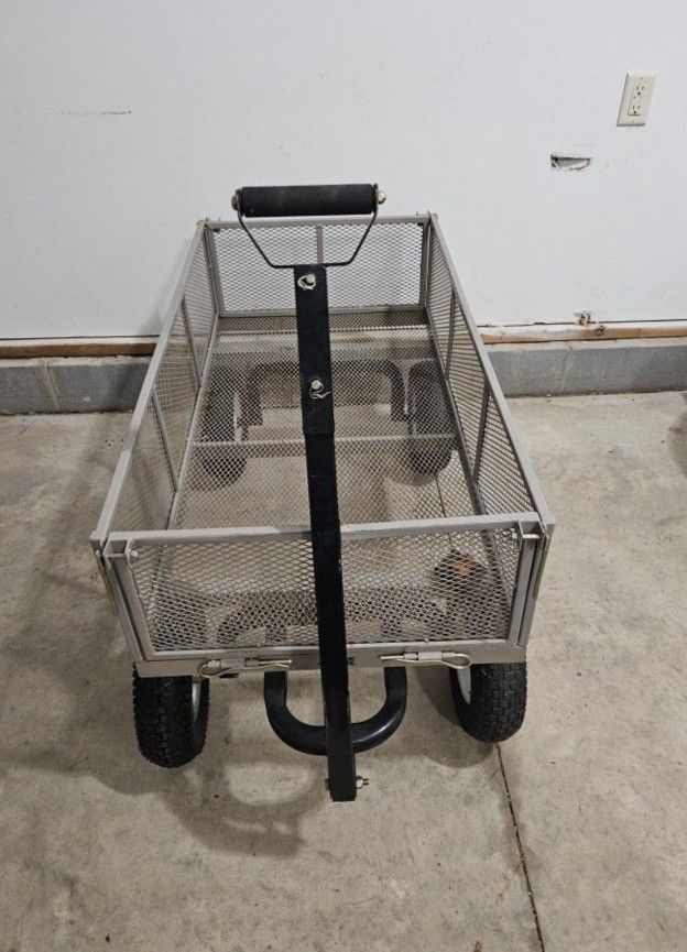 Blue Hawk 6-cu ft Steel Folding Yard Cart