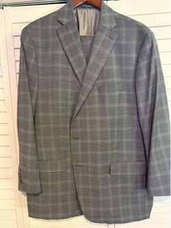 Hart Schaffner Marx Chicago Fit Gray Plaid Men's Suit Jacket 52L 46W Pant