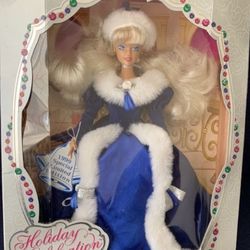 1999 Holiday Celebration Barbie (410/Evers) ((Please Read All Info))302   