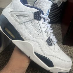 Jordan 4 Columbia