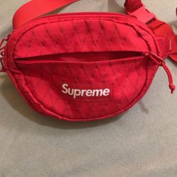 Supreme Phanny Bag