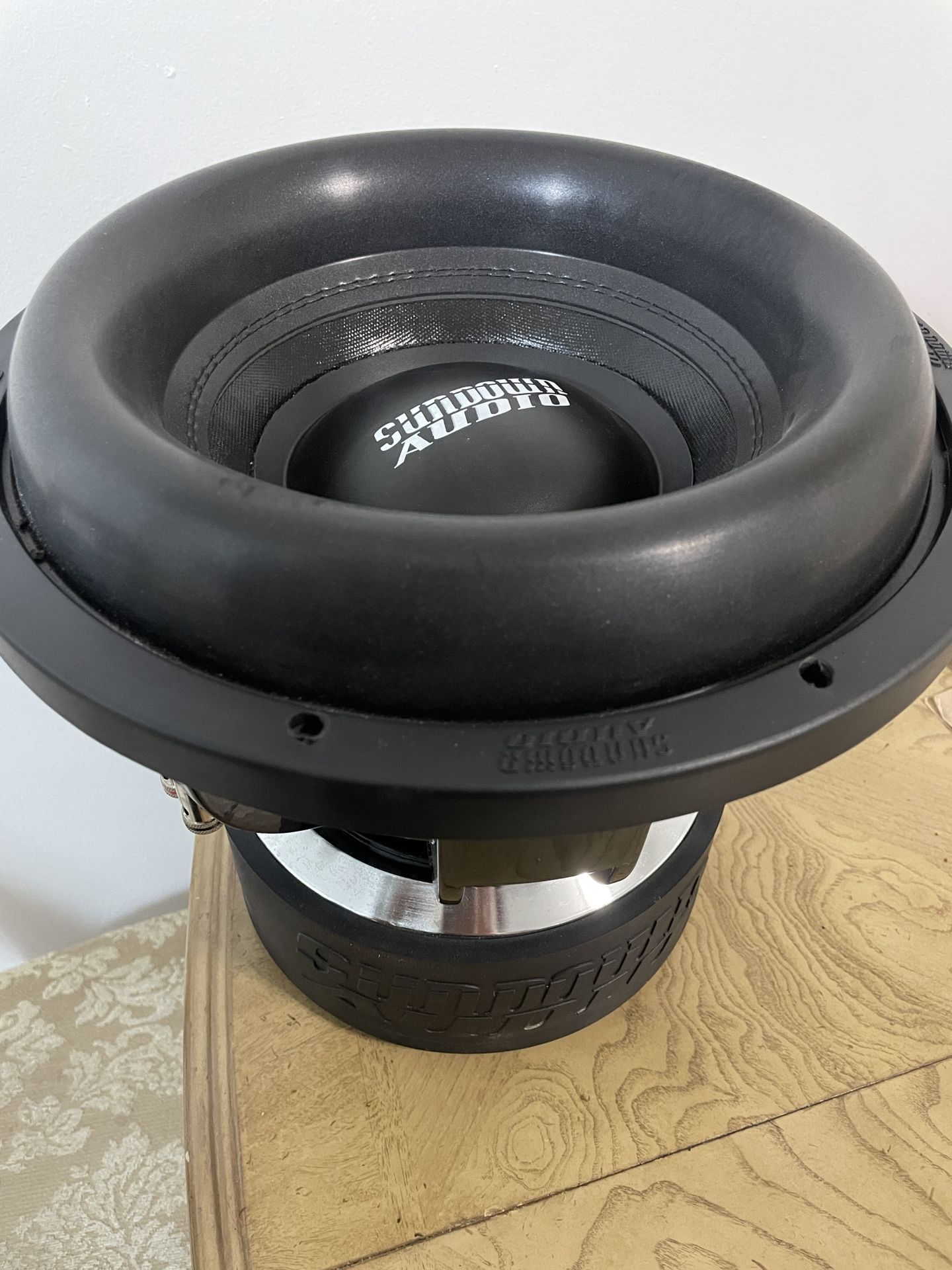 Sundown Audio X12v2 W/Sonix Enclosure Box